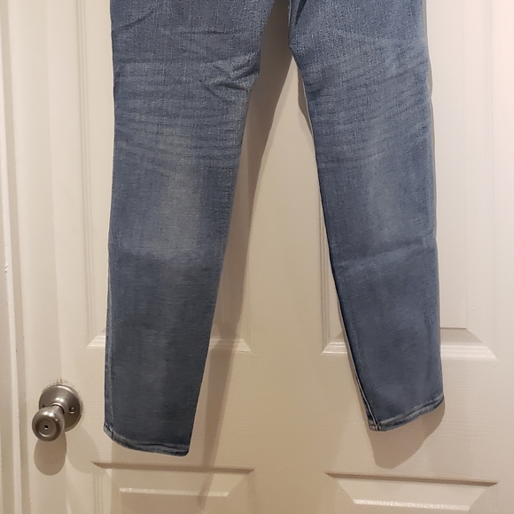 American Eagle Outfitters Blue Distressed Jeans - Picture 5 of 7